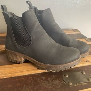 Women’s Maurice’s Size 10 Boot